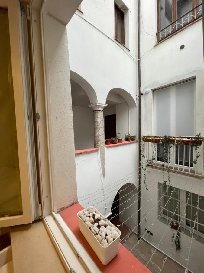 Luxury 1 Al Duomo Di Parma Apartment Exterior photo